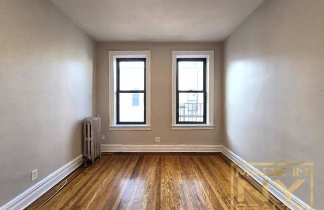 31-49 29th St photos photos