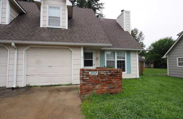 3705 Westland Place Gallery 1