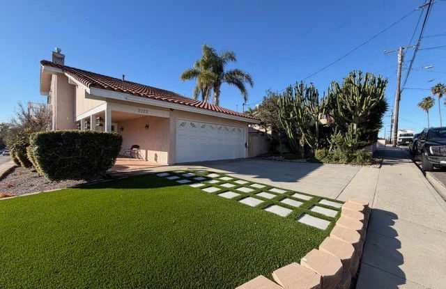 2122 Marshallfield Lane photos photos