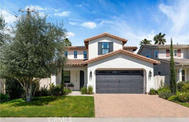 17065 Cantlay Street photos photos