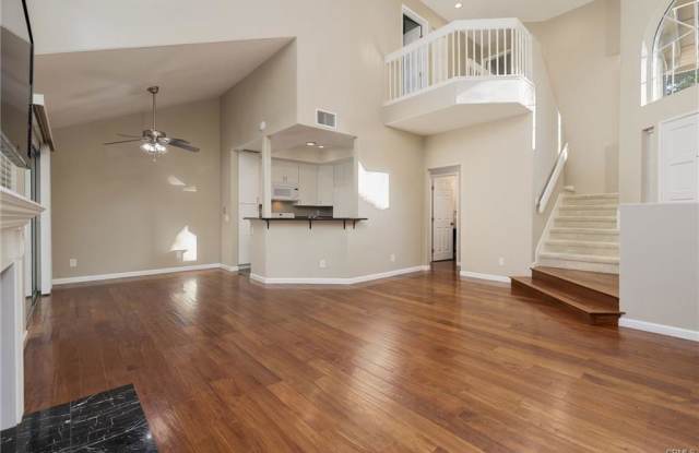 13 Cardinal Avenue Gallery 2