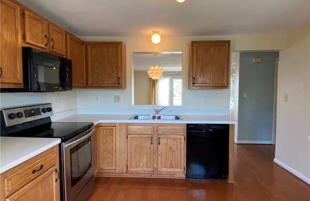 8236 Boatwatch Dr Gallery 4