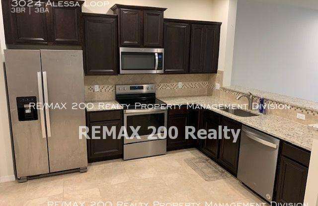 3024 Alessa Loop Gallery 3