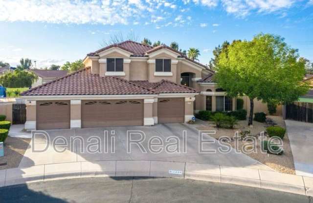 1220 S Abilene Ct photos photos