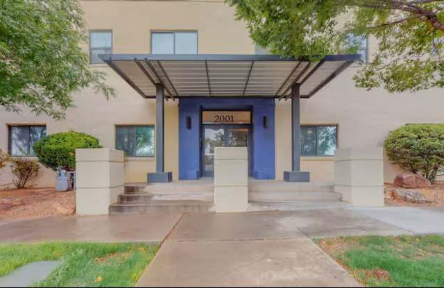 2001 Gold Ave SE Apt 7 photos photos