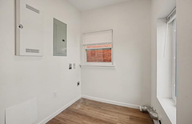 34 West Main Street - 2nd Floor Gallery 4