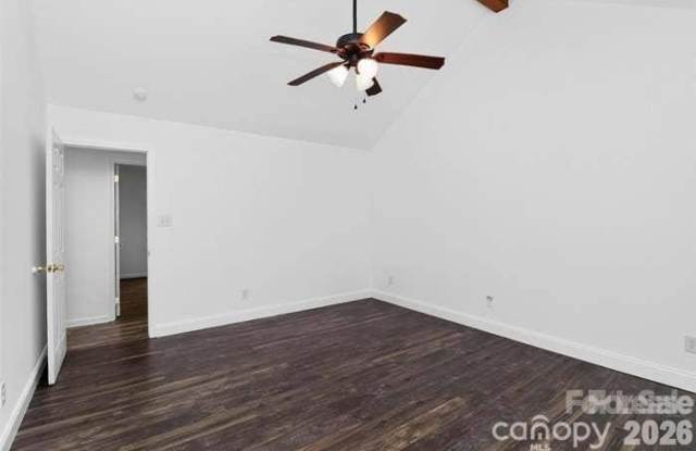 12818 Levins Hall Road Gallery 3