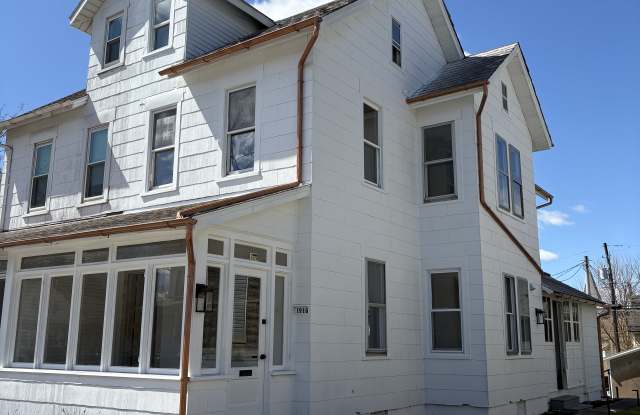 1916 Washington Ave photos photos