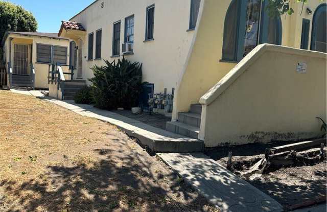 529 W 22nd Street photos photos