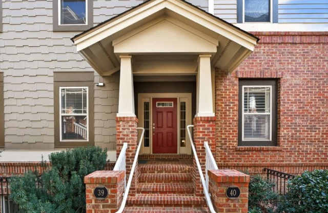 655 Mead Street SE unit: 40 photos photos