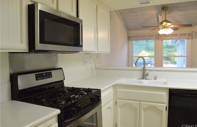 21130 Trailside Drive Gallery 3
