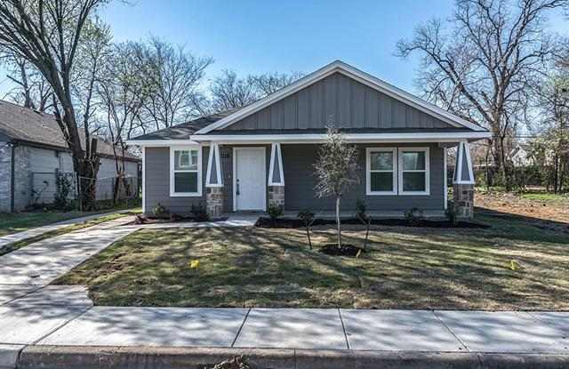 1116 E Hattie Street - 1116 East Hattie Street, Fort Worth, TX 76104