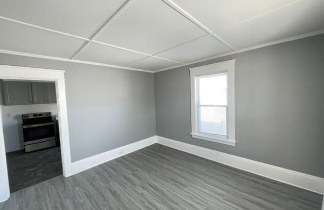 202 Reed St. - 202 Reed Street, Manchester, NH 03102