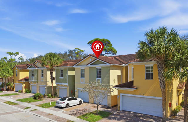 815 Pipers Cay Drive photos photos