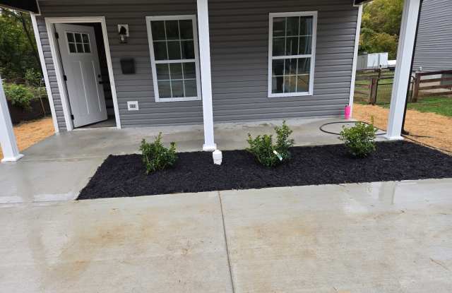 1035 Judah Bear Blvd photos photos