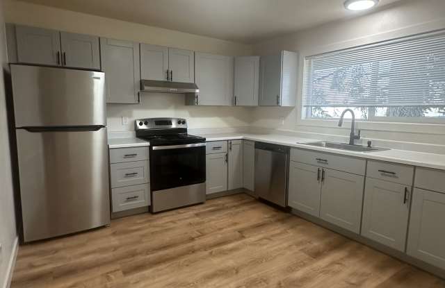 970 Northwest Birdsdale Avenue photos photos