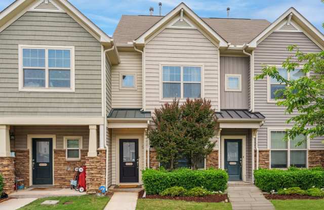 Beautiful 3 story townhome with office in Thompson Ridge! Minutes to Duke! photos photos