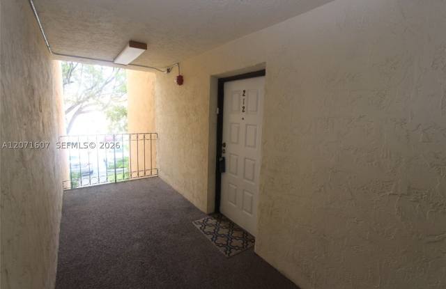 8005 Lake Dr photos photos