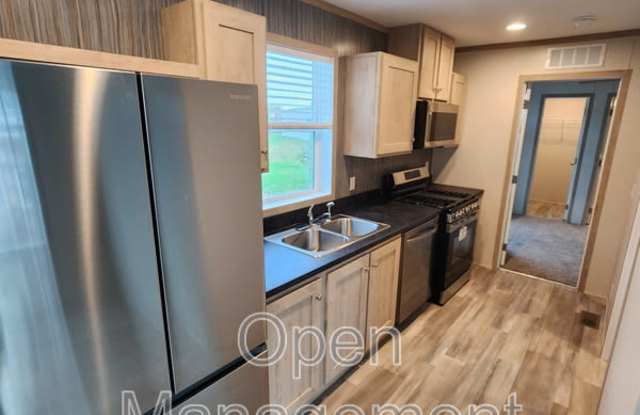 1901 First St photos photos