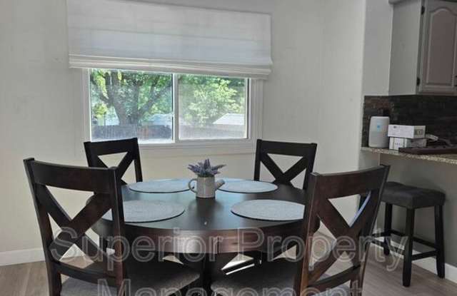4126 Stoneridge Ct Gallery 4