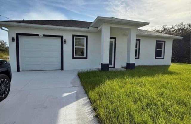 1832 Lindsay Street photos photos