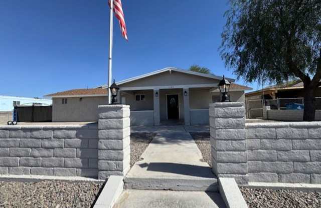 4BR plus Bonus Room, 4 BA including separate Fully Furnished Casita, Garage, Rear Patio, fenced yard photos photos 4BR plus Bonus Room, 4 BA including separate Fully Furnished Casita, Garage, Rear Patio, fenced yard photos photos
