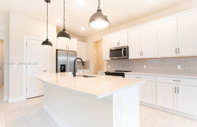 8648 ESCUE ST LAKE WORTH, FL 33467 photos photos 8648 ESCUE ST LAKE WORTH, FL 33467 photos photos