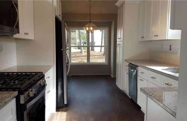 1461 Grayson Court Gallery 3