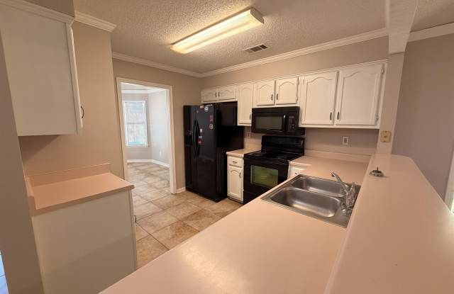 9040 PEPPER HOLLOW Cv Gallery 3