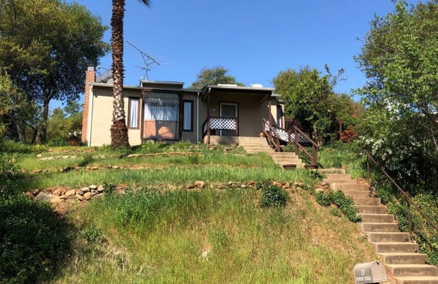 17 Riverview Terrace - 17 Riverview Terrace, Oroville East, CA 95965
