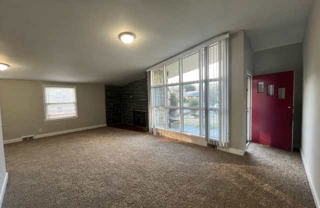 One Story House with Finished Basement Gallery 4