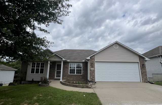 723 Iron Horse Drive photos photos