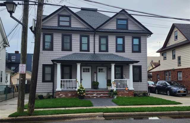 157 Cleveland Avenue - 157 Cleveland Avenue, Mineola, NY 11501