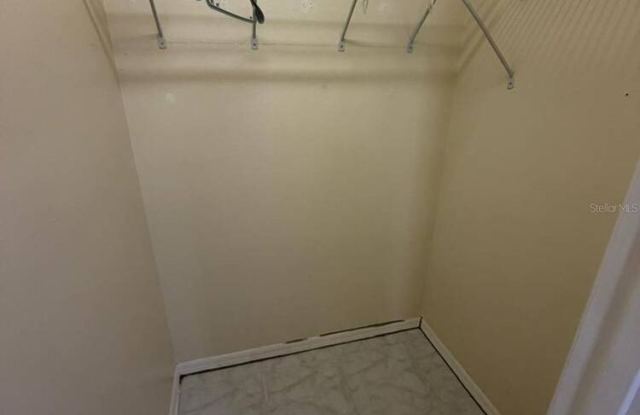 14300 Bending Branch Court Gallery 4