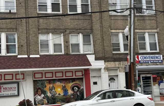 3812 Ventnor Ave Unit 3 photos photos