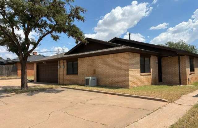 3 Wagnon Drive unit: A photos photos