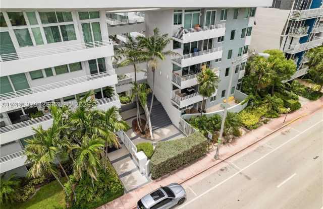 7800 Collins Ave Gallery 4