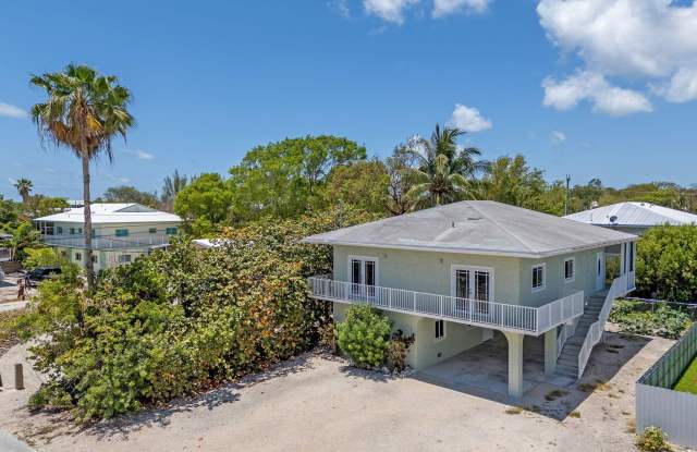 973 Gibralter Road photos photos