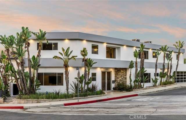 11527 Dona Dolores Place - 11527 Dona Dolores Place, Los Angeles, CA 91604