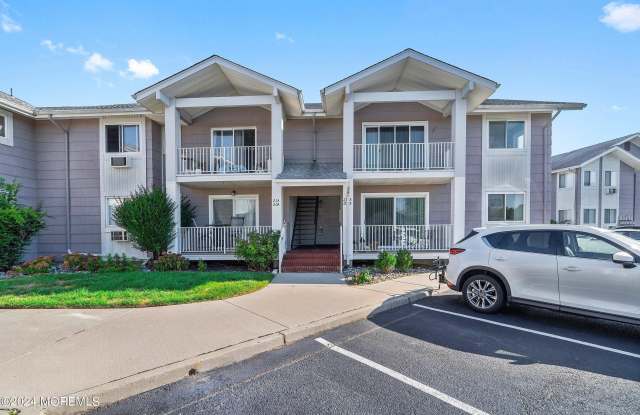 50 Valentine Street - 50 Valentine Street, Monmouth Beach, NJ 07750