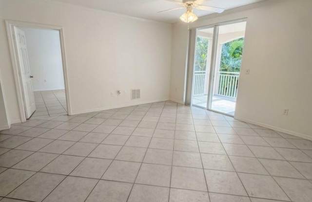 6458 Emerald Dunes Dr Gallery 2