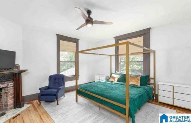 Beautiful Spacious Home in Norwood area Gallery 2