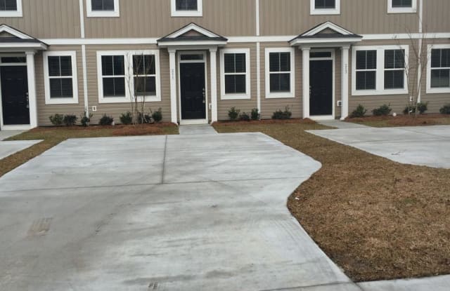 211 Alston Street - 211 Alston St, Summerville, SC 29483