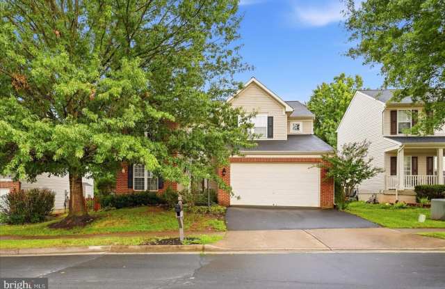 10545 TURNING GRASS Way Gallery 2