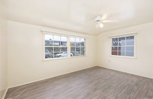 701 Larkspur Avenue Gallery 4