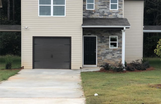 637 Carlton Point Drive - 637 Carlton Pointe Dr, Palmetto, GA 30268