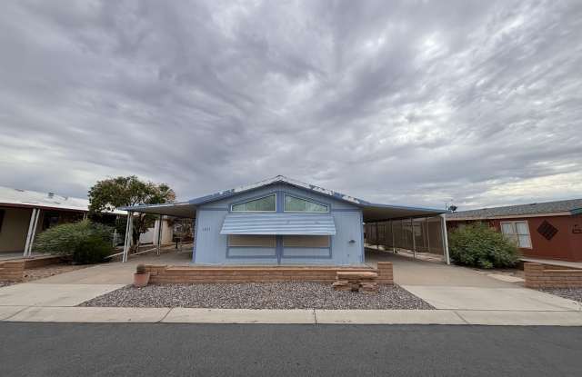 3611 N Michigan Avenue photos photos