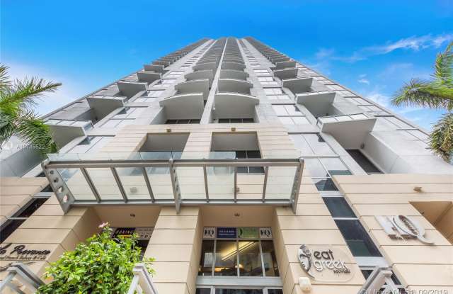 1060 Brickell Avenue photos photos