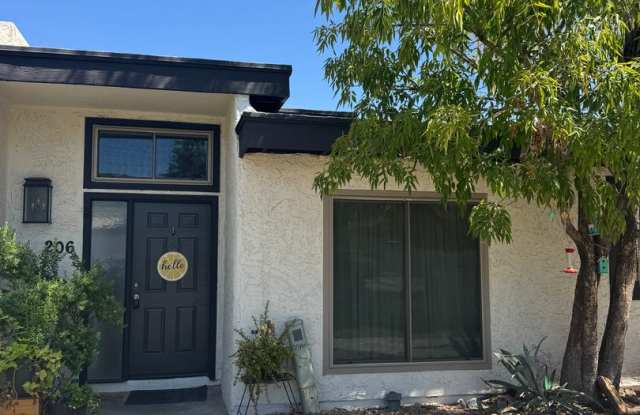 2-Bedroom Condo in Prime Mesa Location! photos photos