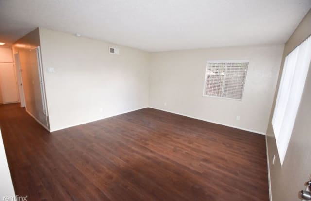 5561 Dairy Ave - 5561 Dairy Avenue, Long Beach, CA 90805